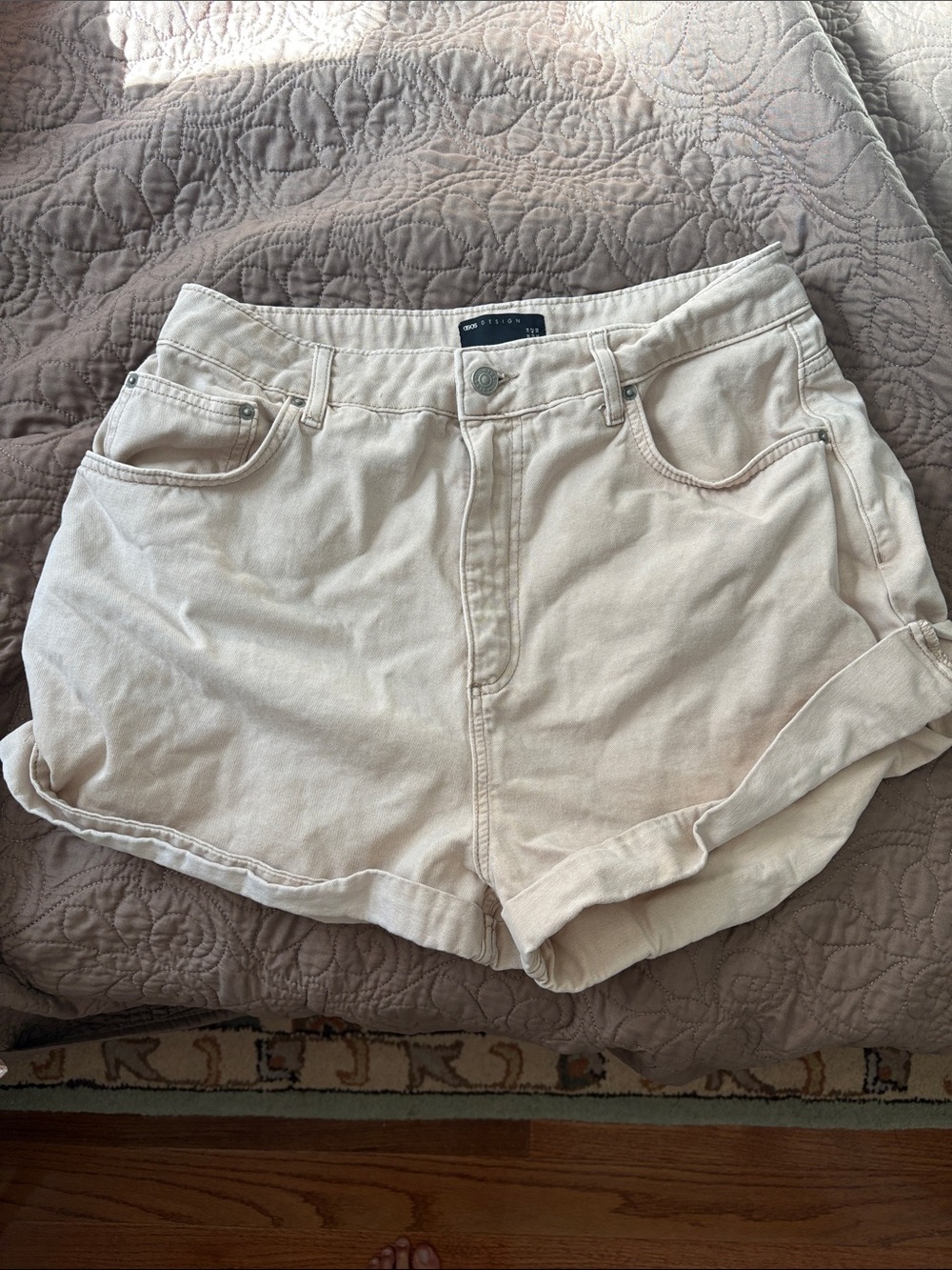 ASOS design A-line shorts